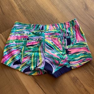 Lilly Pulitzer Liana shorts size 2